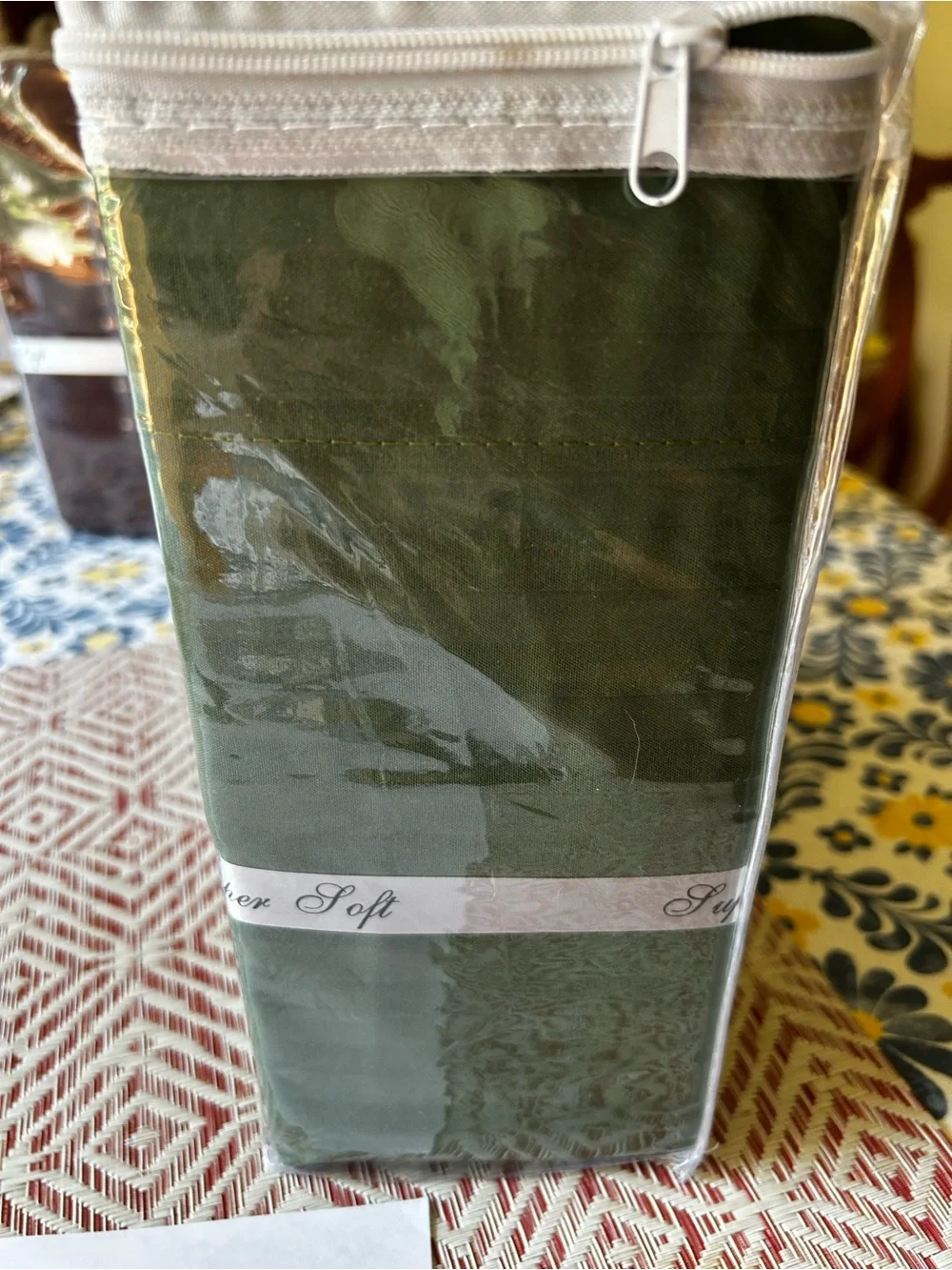 Allure 3000 King Bamboo Blend Sheet Set Olive Green 4 Pc, Deep Pocket, Cooling